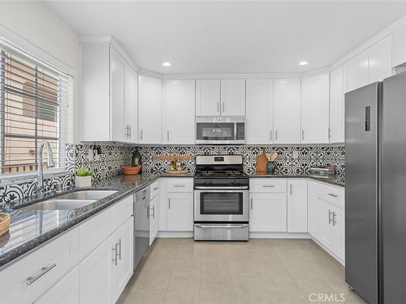 825 W 6th Street 3, San Pedro CA 90731