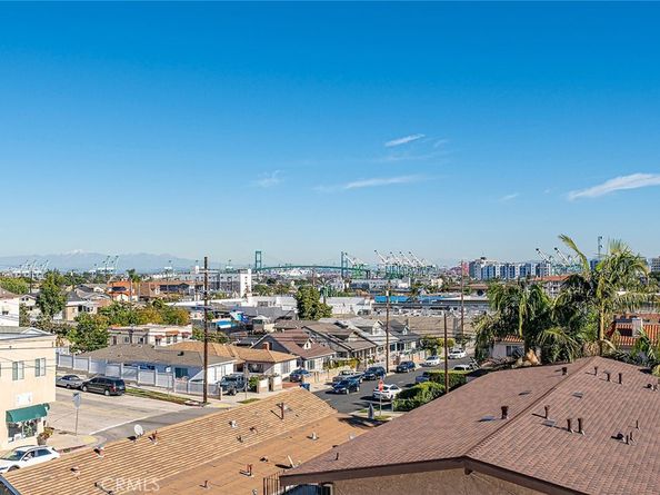 825 W 6th Street 3, San Pedro CA 90731