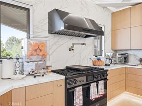 381 S Henning Way, Anaheim CA 92807