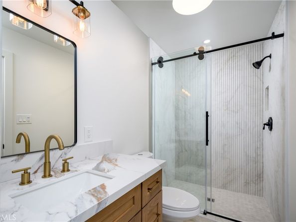 8966 Gunn Avenue, Whittier CA 90605