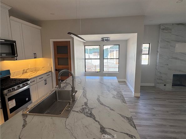 529 W 10th, Long Beach CA 90813