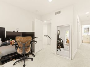 820 S Bedford 105, Los Angeles CA 90035