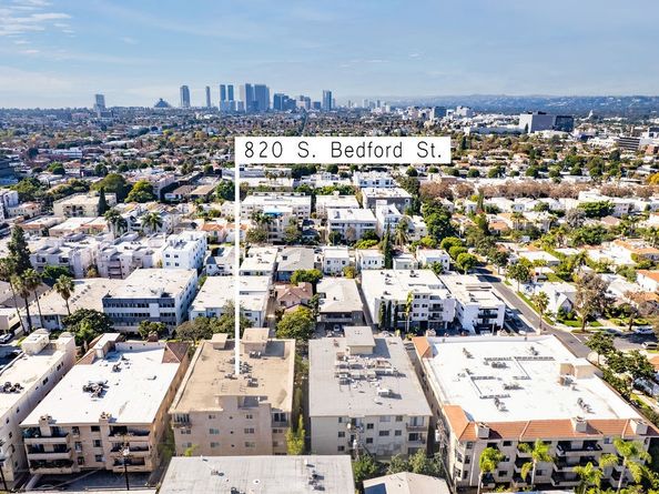 820 S Bedford 105, Los Angeles CA 90035