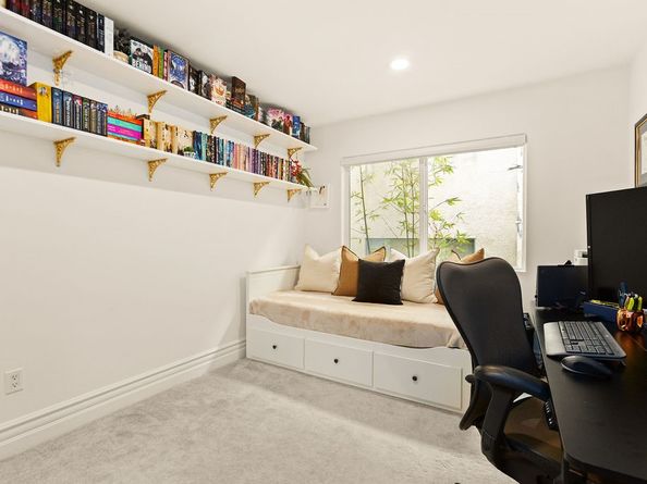 820 S Bedford 105, Los Angeles CA 90035