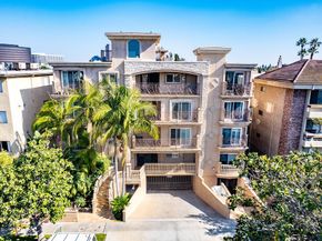 820 S Bedford 105, Los Angeles CA 90035