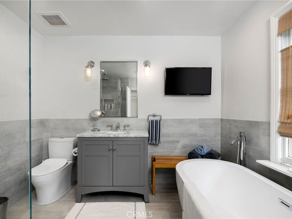 5940 E Appian Way, Long Beach CA 90803