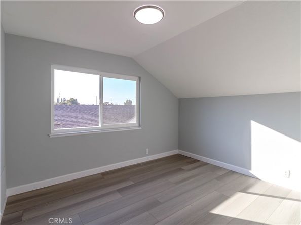 518 W Alpine, Santa Ana CA 92707