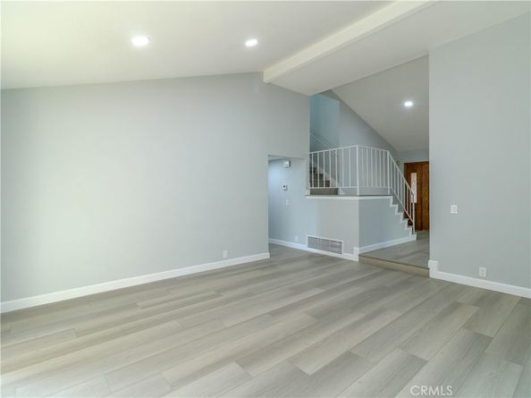 518 W Alpine, Santa Ana CA 92707