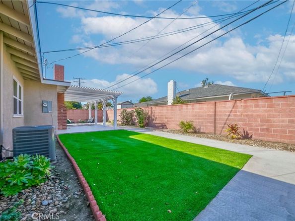 1325 E Romneya, Anaheim CA 92805