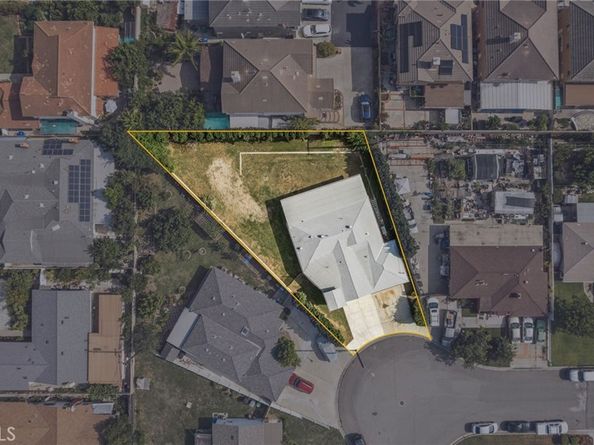 9175 Sabre Lane, Westminster CA 92683