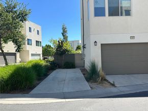 195 Stellar, Irvine CA 92618