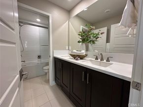 195 Stellar, Irvine CA 92618