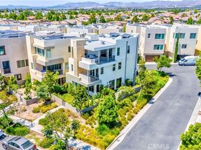 195 Stellar, Irvine CA 92618