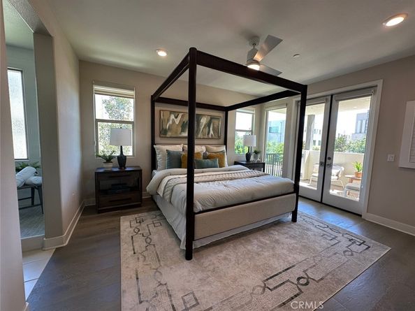 195 Stellar, Irvine CA 92618