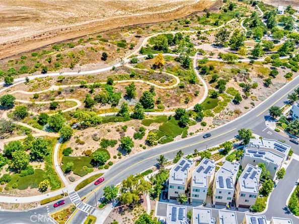 195 Stellar, Irvine CA 92618