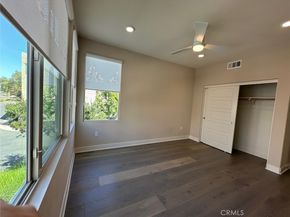 195 Stellar, Irvine CA 92618