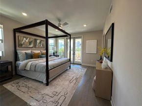 195 Stellar, Irvine CA 92618