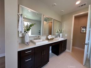 195 Stellar, Irvine CA 92618