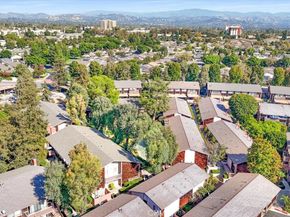 1044 Cabrillo Park B, Santa Ana CA 92701