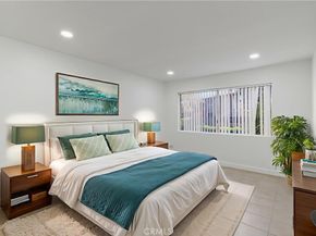 1044 Cabrillo Park B, Santa Ana CA 92701