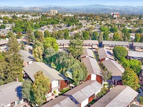 1044 Cabrillo Park B, Santa Ana CA 92701