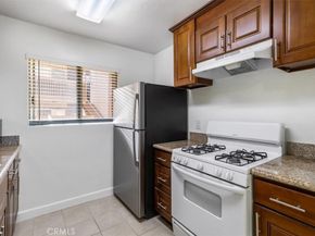 1044 Cabrillo Park B, Santa Ana CA 92701