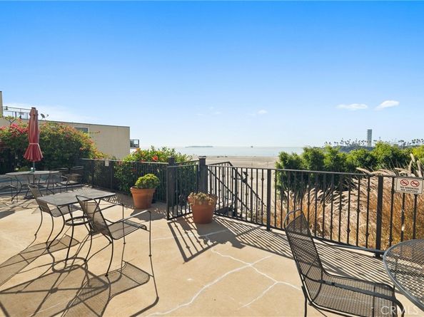 1030 E Ocean 308, Long Beach CA 90802