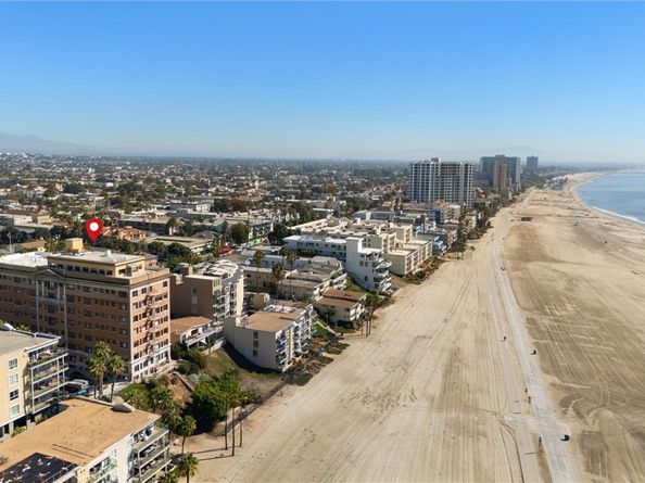 1030 E Ocean 308, Long Beach CA 90802