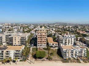 1030 E Ocean 308, Long Beach CA 90802