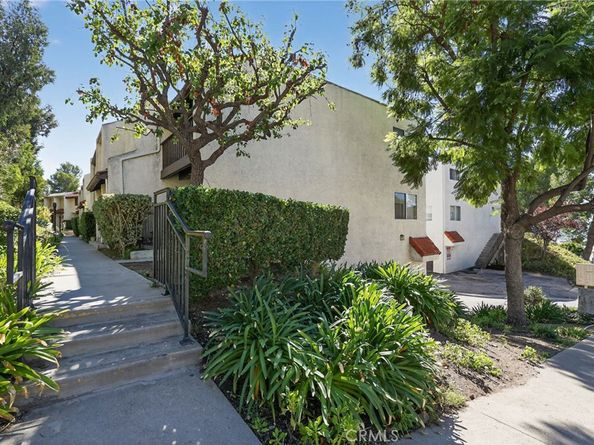 9531 Via Salerno, Burbank CA 91504
