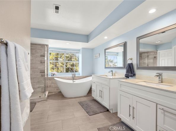 6093 E Brighton, Anaheim CA 92807