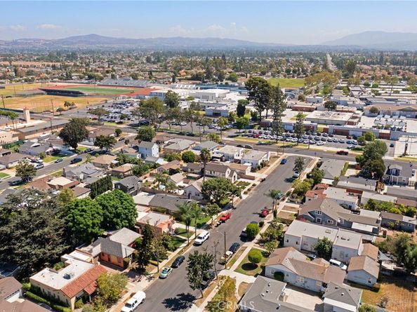 123 Orange Grove Avenue, Placentia CA 92870