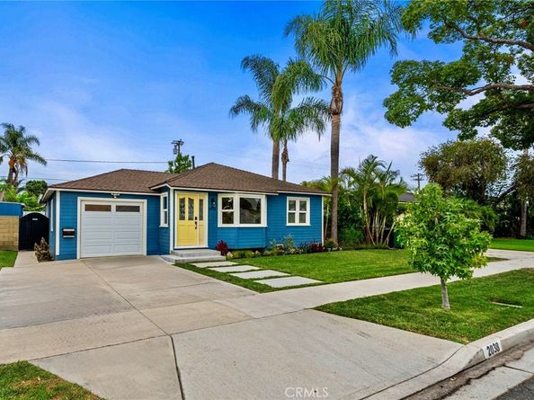 2038 San Vicente Avenue, Long Beach CA 90815