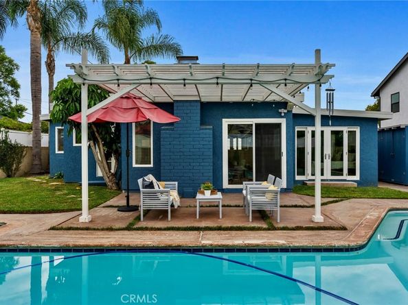 2038 San Vicente Avenue, Long Beach CA 90815