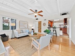 2038 San Vicente Avenue, Long Beach CA 90815