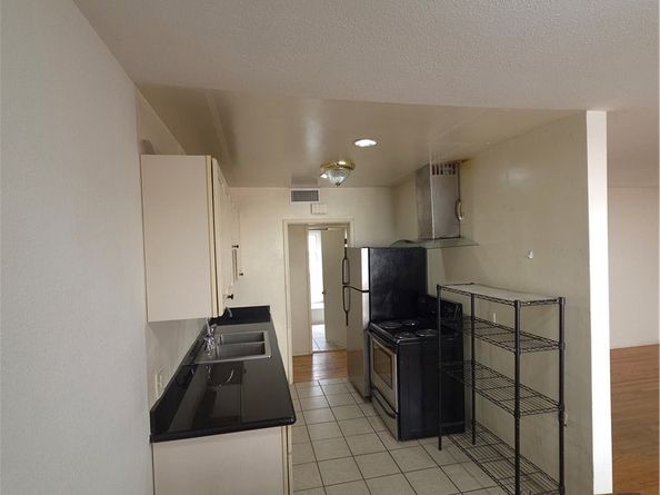 522 Cedar Avenue 3, Long Beach CA 90802