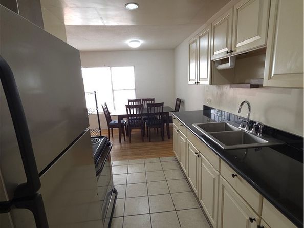 522 Cedar Avenue 3, Long Beach CA 90802