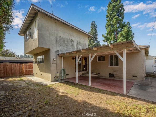 3360 Kallin Avenue, Long Beach CA 90808