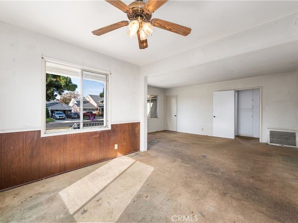 3360 Kallin Avenue, Long Beach CA 90808
