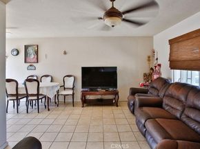 2302 W La Verne Avenue, Santa Ana CA 92704