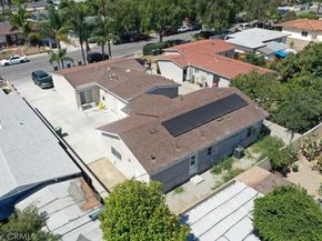 2302 W La Verne Avenue, Santa Ana CA 92704