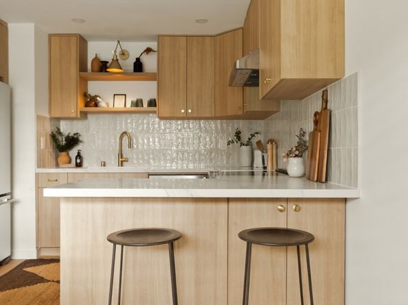 334 Gladys Avenue 305, Long Beach CA 90814