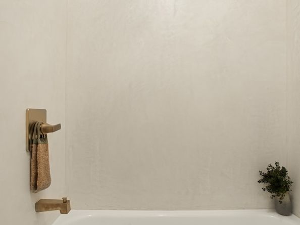 334 Gladys Avenue 305, Long Beach CA 90814