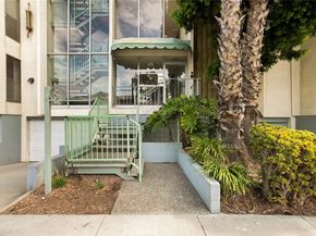 334 Gladys Avenue 305, Long Beach CA 90814