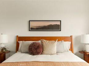 334 Gladys Avenue 305, Long Beach CA 90814