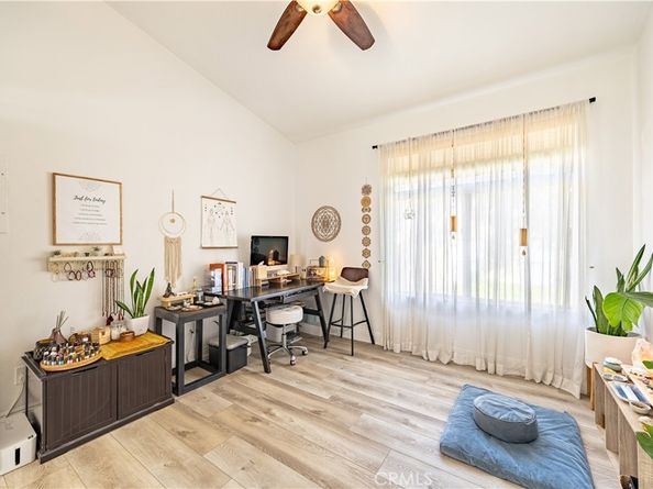 19431 Rue De Valore 37A, Lake Forest CA 92610