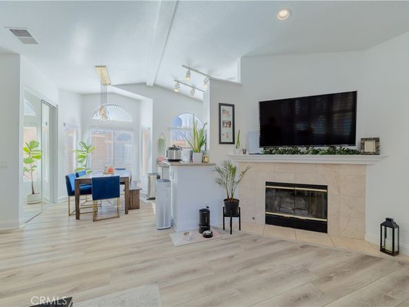 19431 Rue De Valore 37A, Lake Forest CA 92610