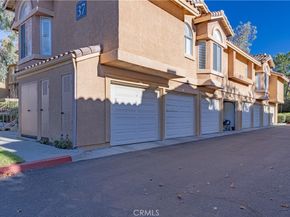 19431 Rue De Valore 37A, Lake Forest CA 92610