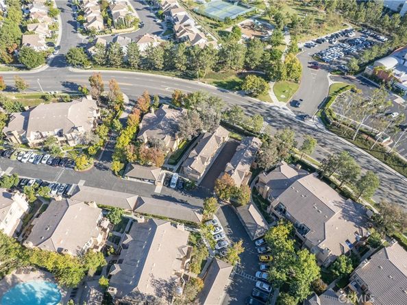 19431 Rue De Valore 37A, Lake Forest CA 92610