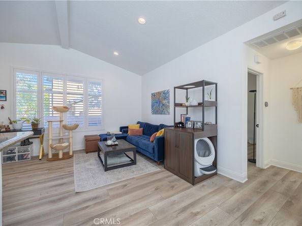 19431 Rue De Valore 37A, Lake Forest CA 92610